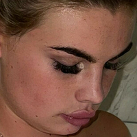 Issie Cole Naken