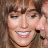 Jacqui Ainsley Naken