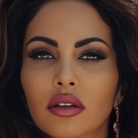Janina Youssefian Naken