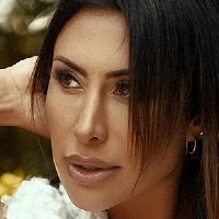 Jaque Khury Naken
