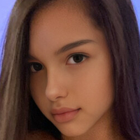 Jennyslovee Naken