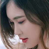 Jessica_Lo Naken