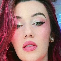 Jessie Paege Naken