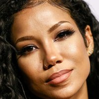 Jhene Aiko Naken