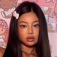 Jinn_juni Naken