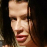 joslynjames Naken