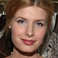 Judy Tylor Naken