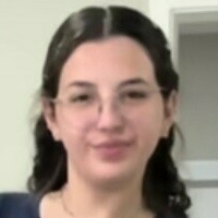Julia Dourado Naken