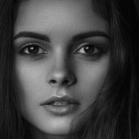 Julia Liepa Naken