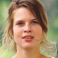 Juliana Johanidesova Naken