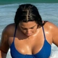 Julie Santos Naken