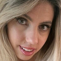 Jully Lov Naken