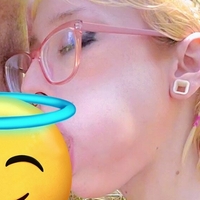 Juul And Tonic Naken