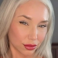KarenOrlena Naken