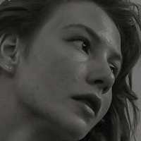 Karina Gymon Naken