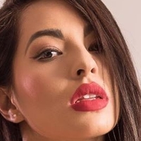 Karla Bustillos Naken