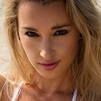 Karolina Witkowska Naken