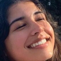 Kashya Thomas Naken