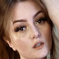 Kat Rae Naken