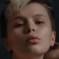 Kate Homi Naken