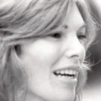 Kate Woodville Naken