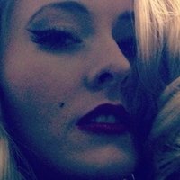 Katie Derry Naken