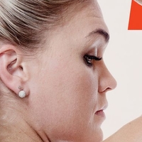 Katrin Davidsdottir Naken