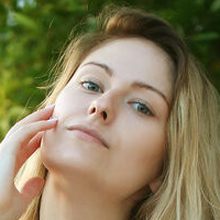 Katty Blonde Naken