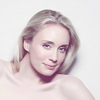 Katy Cee Naken