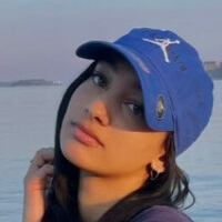 Keiairaa Naken