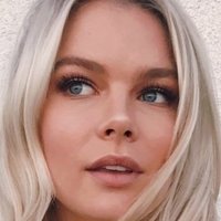 Kelli Goss Naken