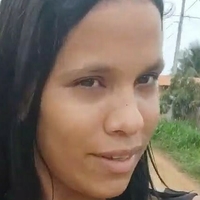 Kelly Muniz Naken