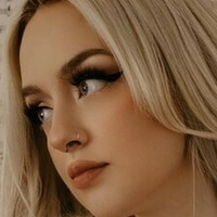 Kelsey Nicoloff Naken