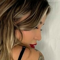 Kenzlie Naken