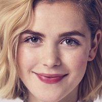 Kiernan Shipka Naken