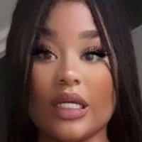 Kim Manana Naken