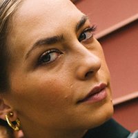 Kim Matulova Naken