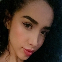 kitziasuarez Naken