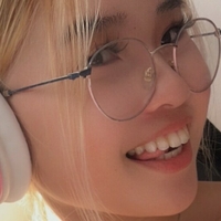 kkellyhsu Naken