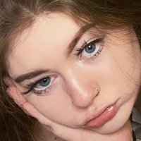 kngkarina Naken