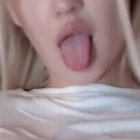 kriss0leoo Naken