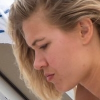 Krystal Nielson Naken