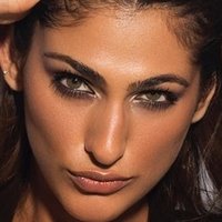Kubra Sait Naken