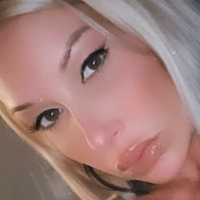 Lacey Denae Naken