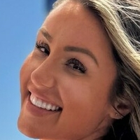Laineymae Naken