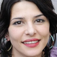 Lale Yavaş Naken