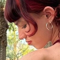 Lara Adkins Naken