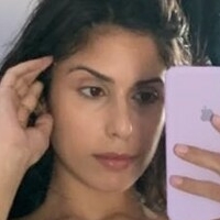 Lara Camilo Naken