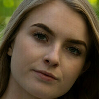 lareinatay Naken