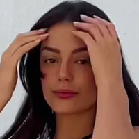 Larissa Saldanha Naken